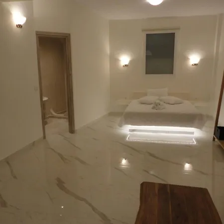 Apartment Triena *